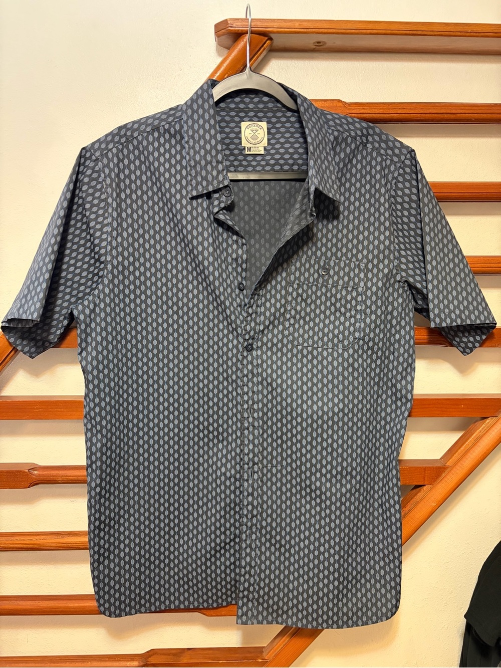 Casual Short-Sleeve Button-Down Shirt - Slate Patterned Blue